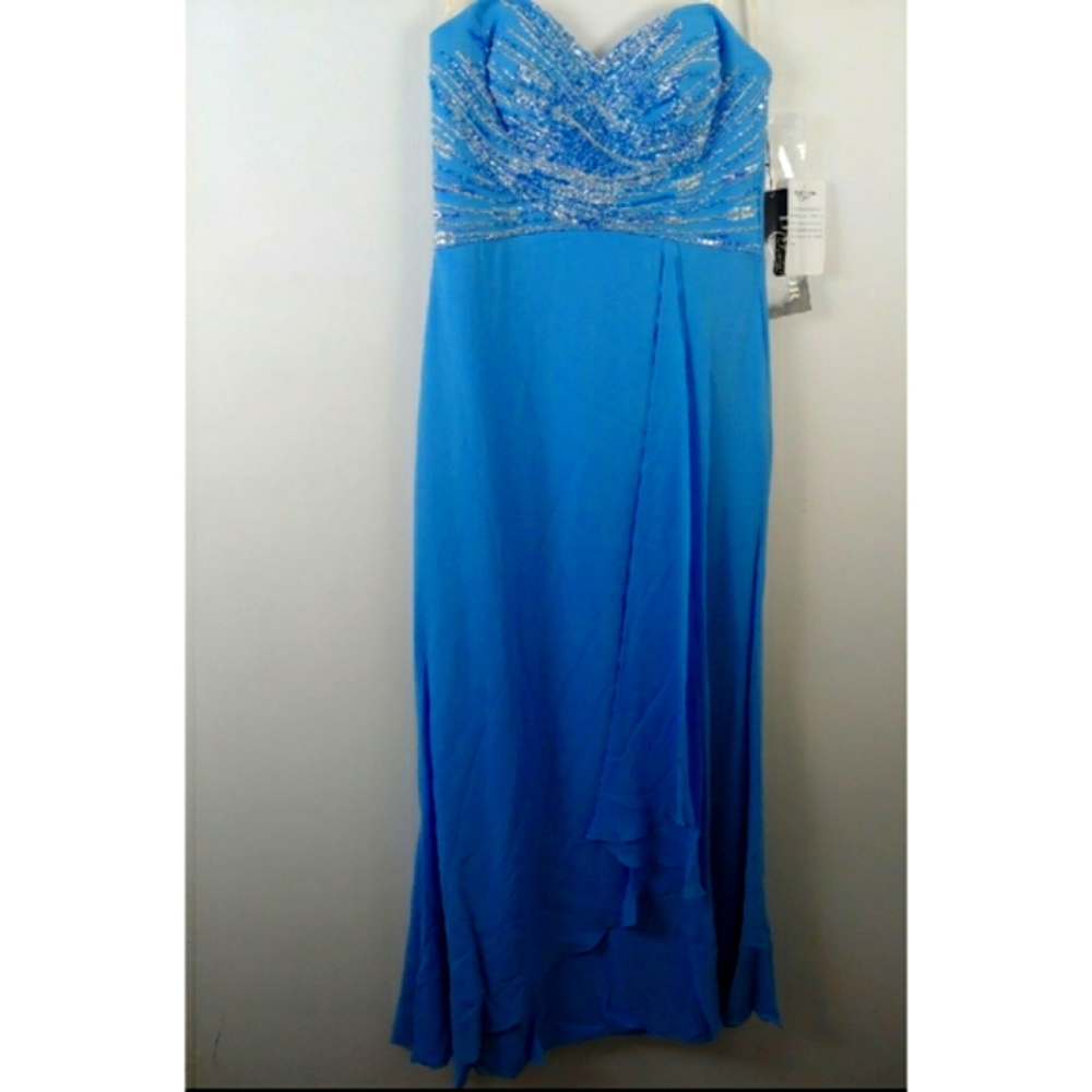 Daymor Formal Occasion Dress Beaded Strapless